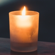 Non toxic burning candle